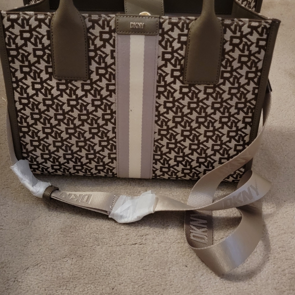 Donna Karen New York  tote